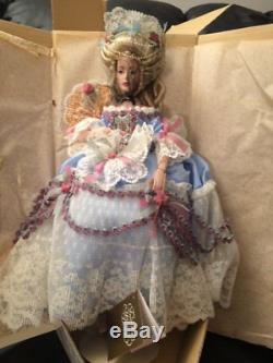 RARE NRFB Beautiful Franklin Mint Marie Antoinette Collectible Porcelain Doll