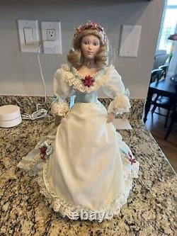 RARE Vintage Franklin Mint Heirloom Porcelain 17 Little Women Amy doll