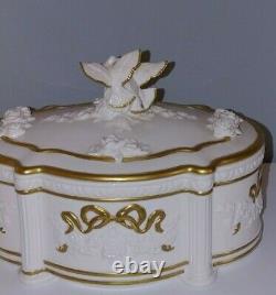 REDUCED! Faberge Snow Dove Musical Porcelain Jewelry Box. Franklin Mint