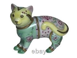 Rare FAMILLE ROSE Cat The Curio Cat Collection by Franklin Mint W Pamphlet