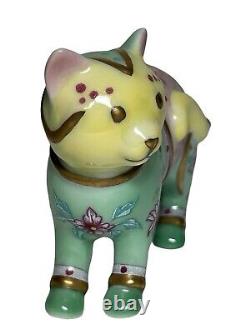 Rare FAMILLE ROSE Cat The Curio Cat Collection by Franklin Mint W Pamphlet