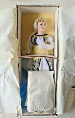 Rare FRANKLIN MINT HEIRLOOM Doll The Lady Eowyn from Lord Of The Rings 23 NEW