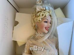 Rare MARILYN MONROE DOLL Show Girl PORCELAIN FRANKLIN MINT New