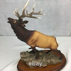 Rocky Mountain Elk Figurine Porcelain 1986 Franklin Mint Statue Wildlife withbase