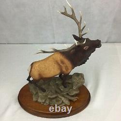 Rocky Mountain Elk Figurine Porcelain 1986 Franklin Mint Statue Wildlife withbase