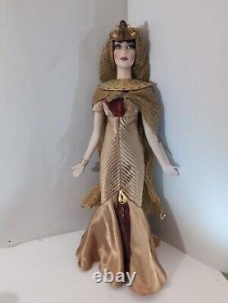 Selket Egyptian goddess Franklin Heirloom Doll Porcelain Rare, Vintage, Read