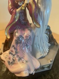 Sisters of Spring Caroline Young Porcelain Figurine Franklin Mint Limited Ed