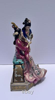 Sisters of Spring by Carolyn Young The Franklin Mint Procelain Figurine Limited