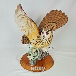 Spectacular Large Franklin Mint EAGLE OWL Porcelain Figurine