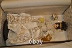 Stunning Franklin Mint Faberge Spring Bride Doll Natalia Porcelain with Jewels Box