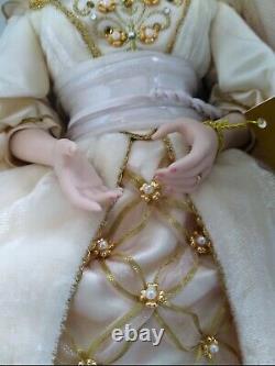 Tatiana Princess Bride Franklin Mint / Heirloom Doll 20