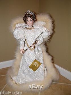 Tatiana Princess of Imperial Ice Palace Franklin Mint / Heirloom Doll 25