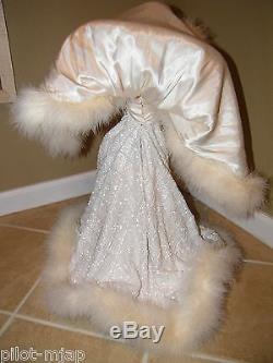 Tatiana Princess of Imperial Ice Palace Franklin Mint / Heirloom Doll 25