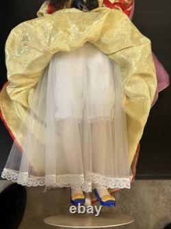 The 1988 Franklin Mint Heirloom Porcelain Collection Snow White Fairy Tale Doll