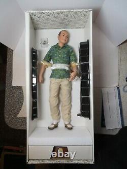 The Franklin Mint 18 Bob Hope Porcelain Musical Doll brand new in box with stand
