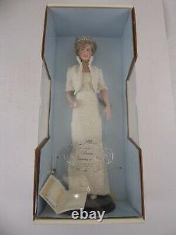 The Franklin Mint 18 Diana Princess Of Wales Porcelain Doll
