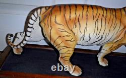 The Franklin Mint 1988 Porcelain Bengal Tiger ON THE PROWL by George McMonigle
