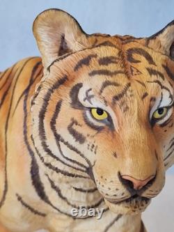 The Franklin Mint 1988 Porcelain Bengal Tiger ON THE PROWL by George McMonigle