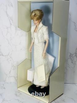 The Franklin Mint Diana Princess Of Wales Porcelain Portrait Doll Original Box