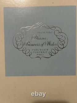 The Franklin Mint Diana Princess of Wales 16 Porcelain Doll with Stand NRFB