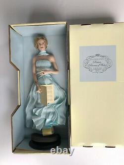 The Franklin Mint Diana Princess of Wales Porcelain Portrait Doll