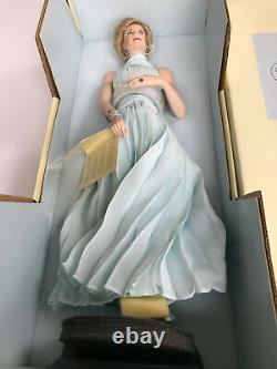 The Franklin Mint Diana Princess of Wales Porcelain Portrait Doll