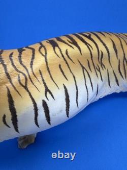 The Franklin Mint On the Prowl Statue Collectable Ceramic Orange Tiger Big Cat