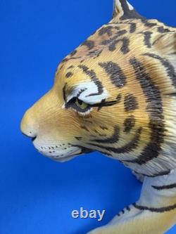 The Franklin Mint On the Prowl Statue Collectable Ceramic Orange Tiger Big Cat