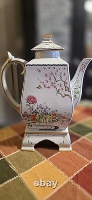 The Franklin Mint Porcelain Floral Lidded Square Coffee Pot White 1992