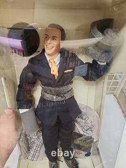 The Franklin Mint Porcelain Portrait Doll Frank Sinatra New