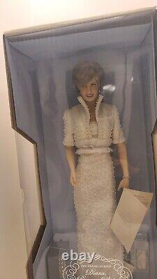 The Franklin Mint Princess Diana of Wales Porcelain Portrait Doll