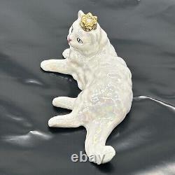 The Franklin Mint TFM Curio Cabinet Cat Lustre Glaze Figurine Rare