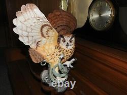 The Franklin Mint THE EAGLE OWL Hand Painted Fine Porcelain Figurine