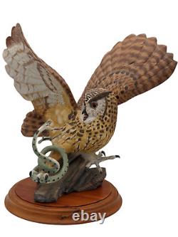 The Franklin Mint THE EAGLE OWL Hand Painted Fine Porcelain Figurine & Owl Vtg