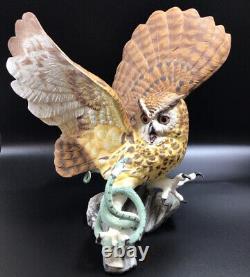 The Franklin Mint THE EAGLE OWL Hand Painted Fine Porcelain Figurine & owl