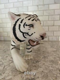 The Franklin Mint Tiger White Majesty