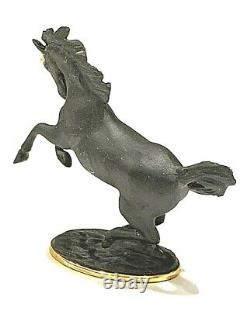 The Franklin Mint Treasury Wedgwood Black Basalt Porcelain Unicorn Figurine RARE