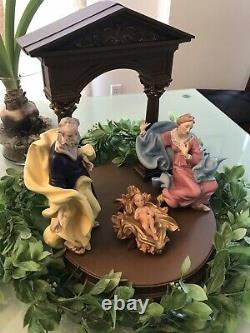 The Franklin Mint Vatican Nativity Scene