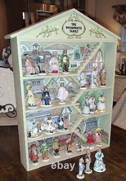 The Franklin Mint WOODMOUSE FAMILY TREEHOUSE 24pc Porcelain Mouse Figurine Set