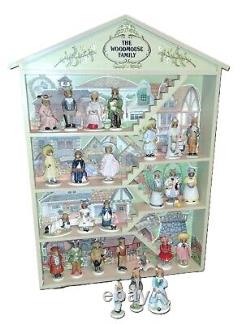 The Franklin Mint WOODMOUSE FAMILY TREEHOUSE 24pc Porcelain Mouse Figurine Set