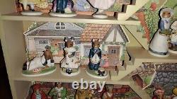 The Franklin Mint WOODMOUSE FAMILY TREEHOUSE 24pc Porcelain Mouse Figurine Set