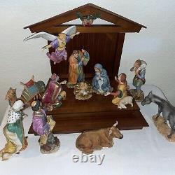 The Nativity (14 piece set) by Gianni Benvenuti The Franklin Mint 1989