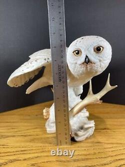 The Snowy Owl By George McMonigle The Franklin Mint 1989 Porcelain Sculpture