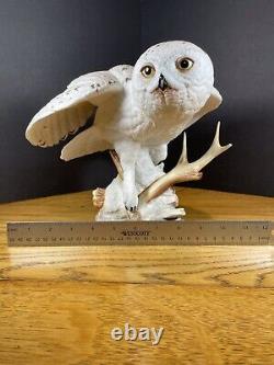 The Snowy Owl By George McMonigle The Franklin Mint 1989 Porcelain Sculpture