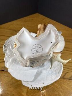 The Snowy Owl By George McMonigle The Franklin Mint 1989 Porcelain Sculpture