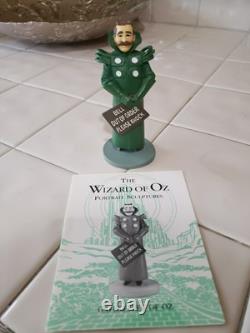 The Wizard Of Oz Portrait Sculptures By The Franklin Mint 20 Piece Set & Display