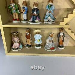 The Woodmouse Family 22 Porcelain Mice Figures Franklin Mint with Display Case