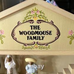 The Woodmouse Family Treehouse with Porcelain Figurines Complete Set of 25 1985