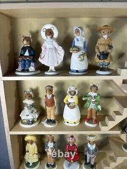 The Woodmouse Family w House & Family Tree Collection of 23 Figures