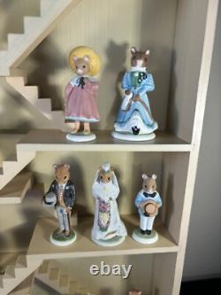 The Woodmouse Family w House & Family Tree Collection of 23 Figures